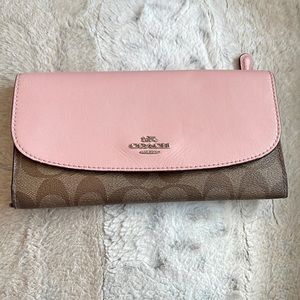 Coach pink wallet